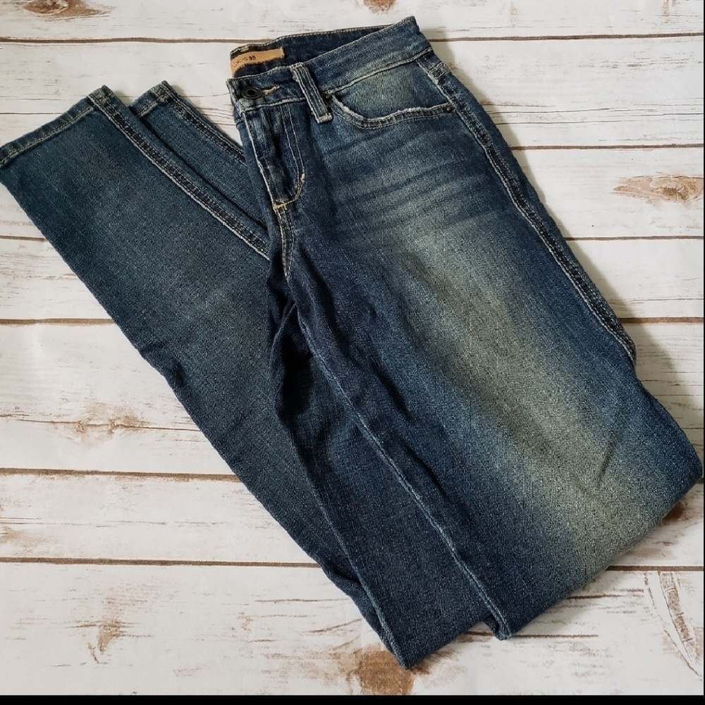 Joe's Jeans The Icon medium wash skinny jeans NWT